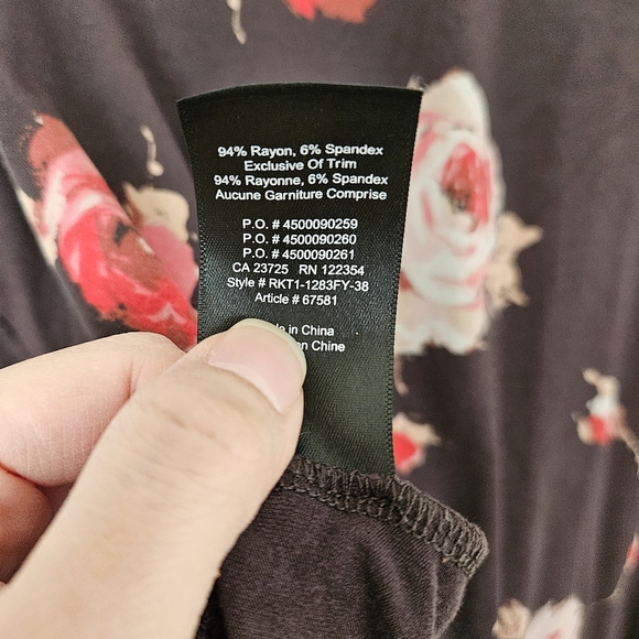 Babaton floral 3 quarter sleeve top - Picture 8 of 9